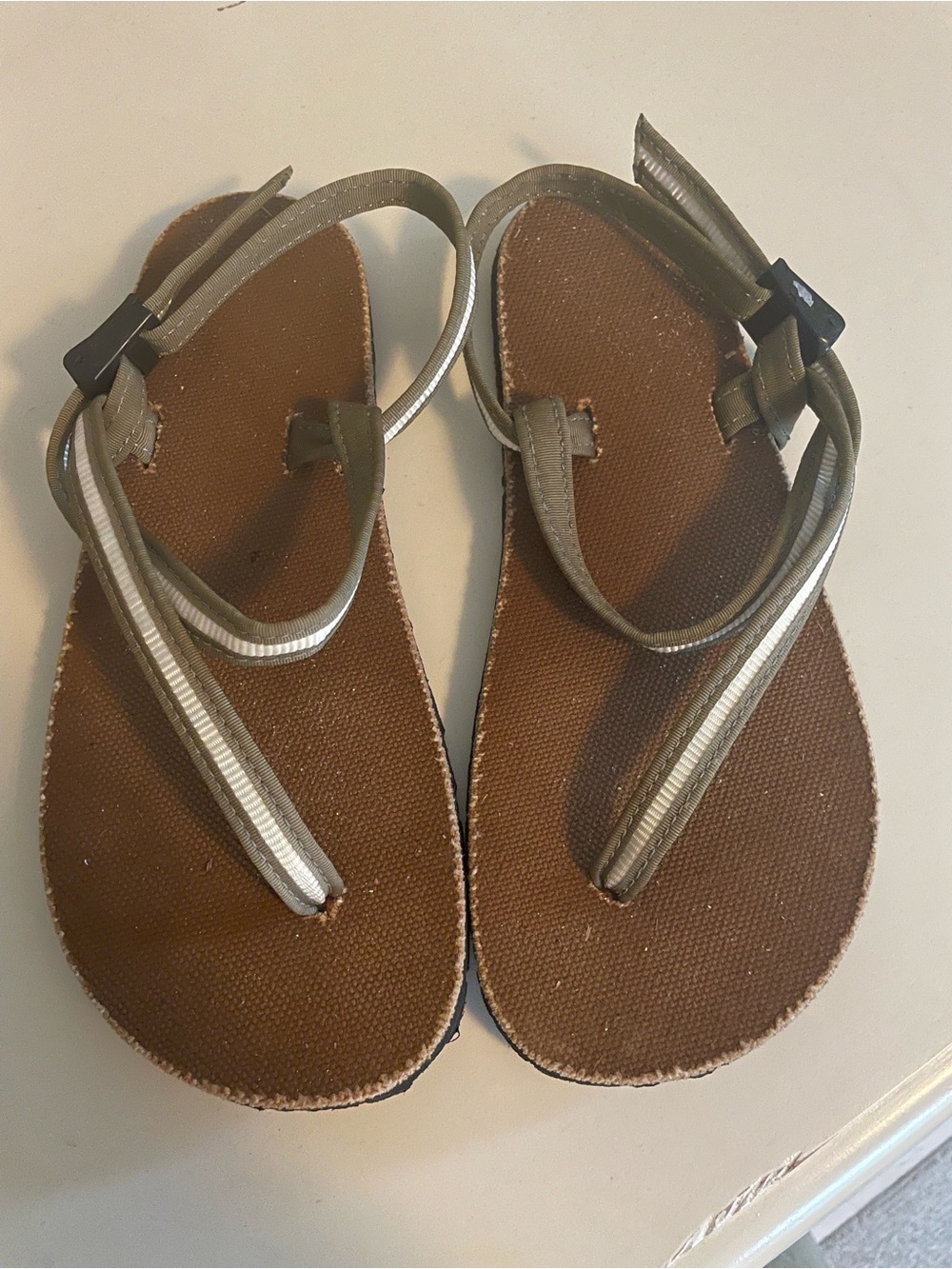 Women’s Earth Runner Sandals